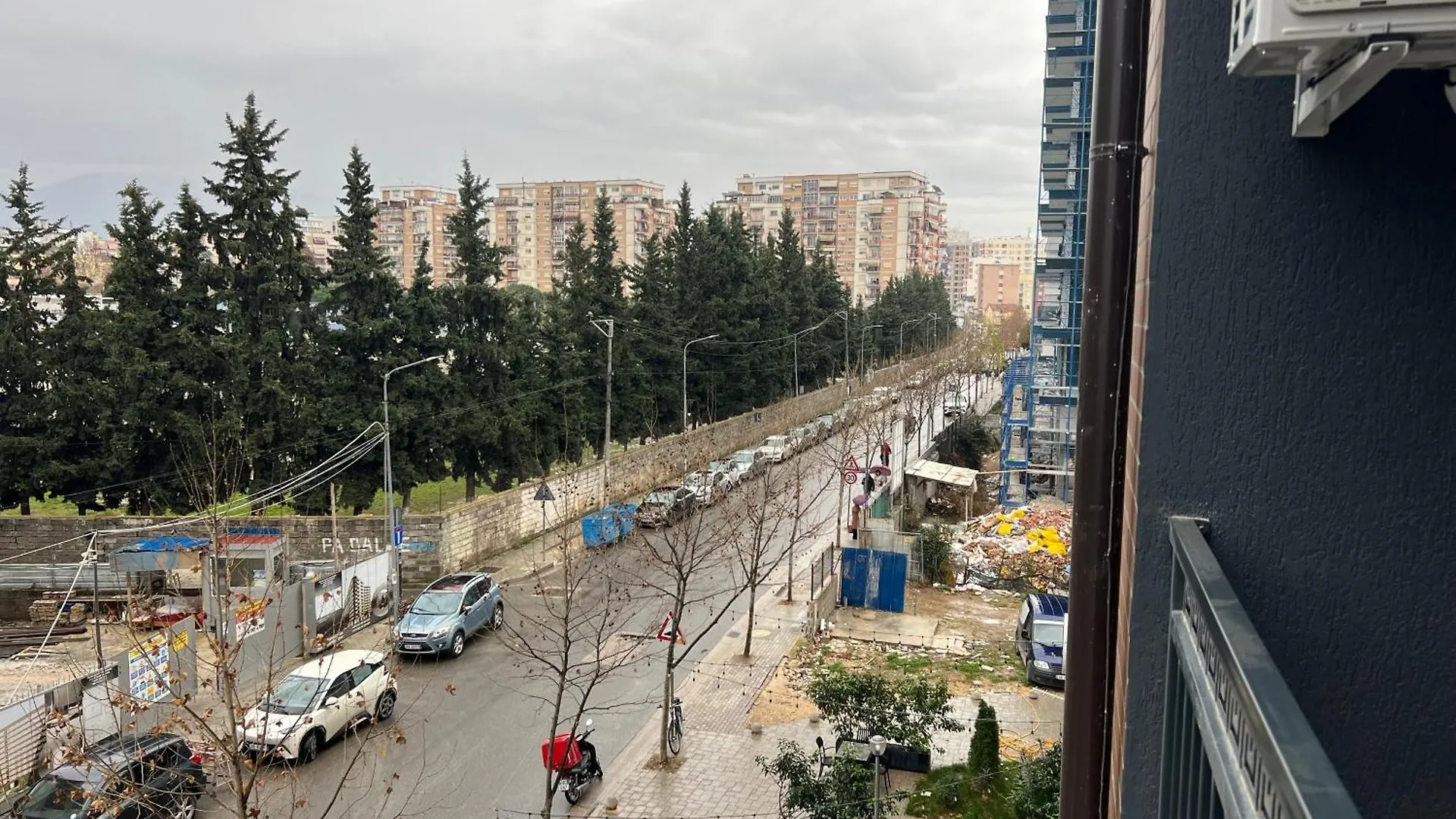 Bright & Roomy Tirana Apartamento